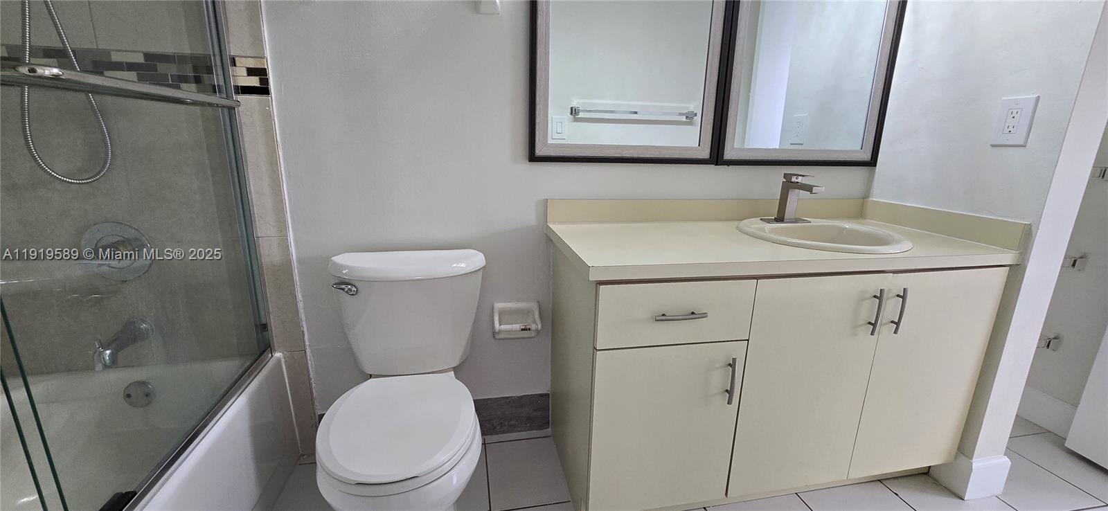 EL PARAISO AT HIALEAH CON - Residential