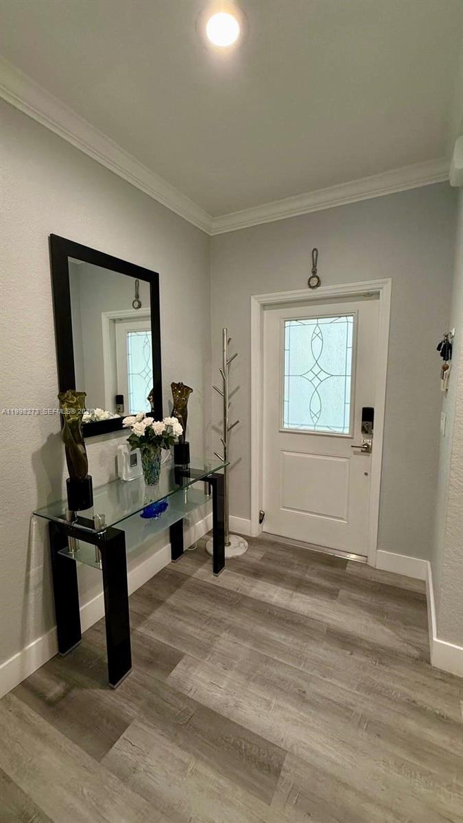 lakeview west - Residential Lease