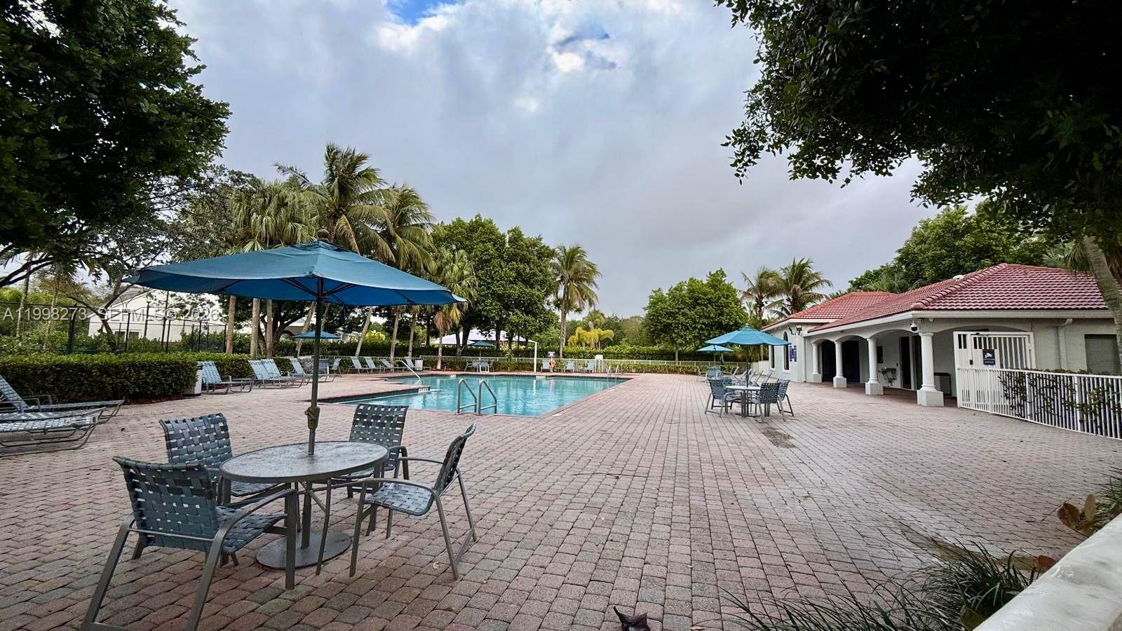 lakeview west - Residential Lease