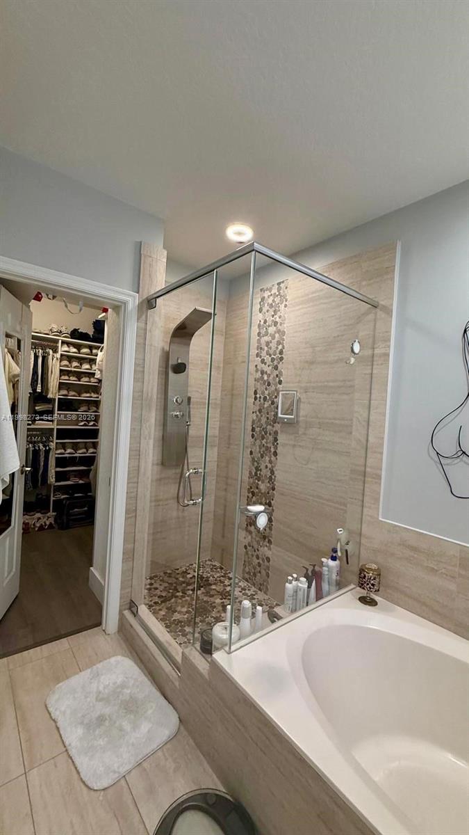 lakeview west - Residential Lease