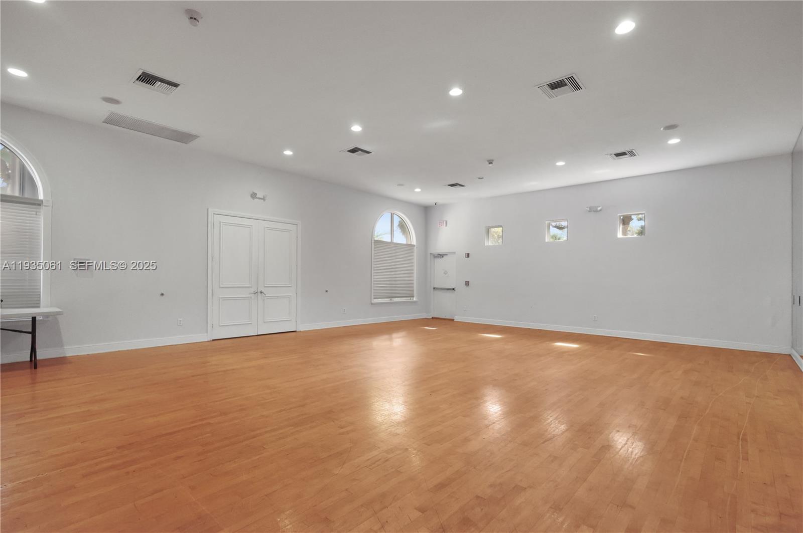 WALNUT CREEK REPLAT NO 1 - Residential