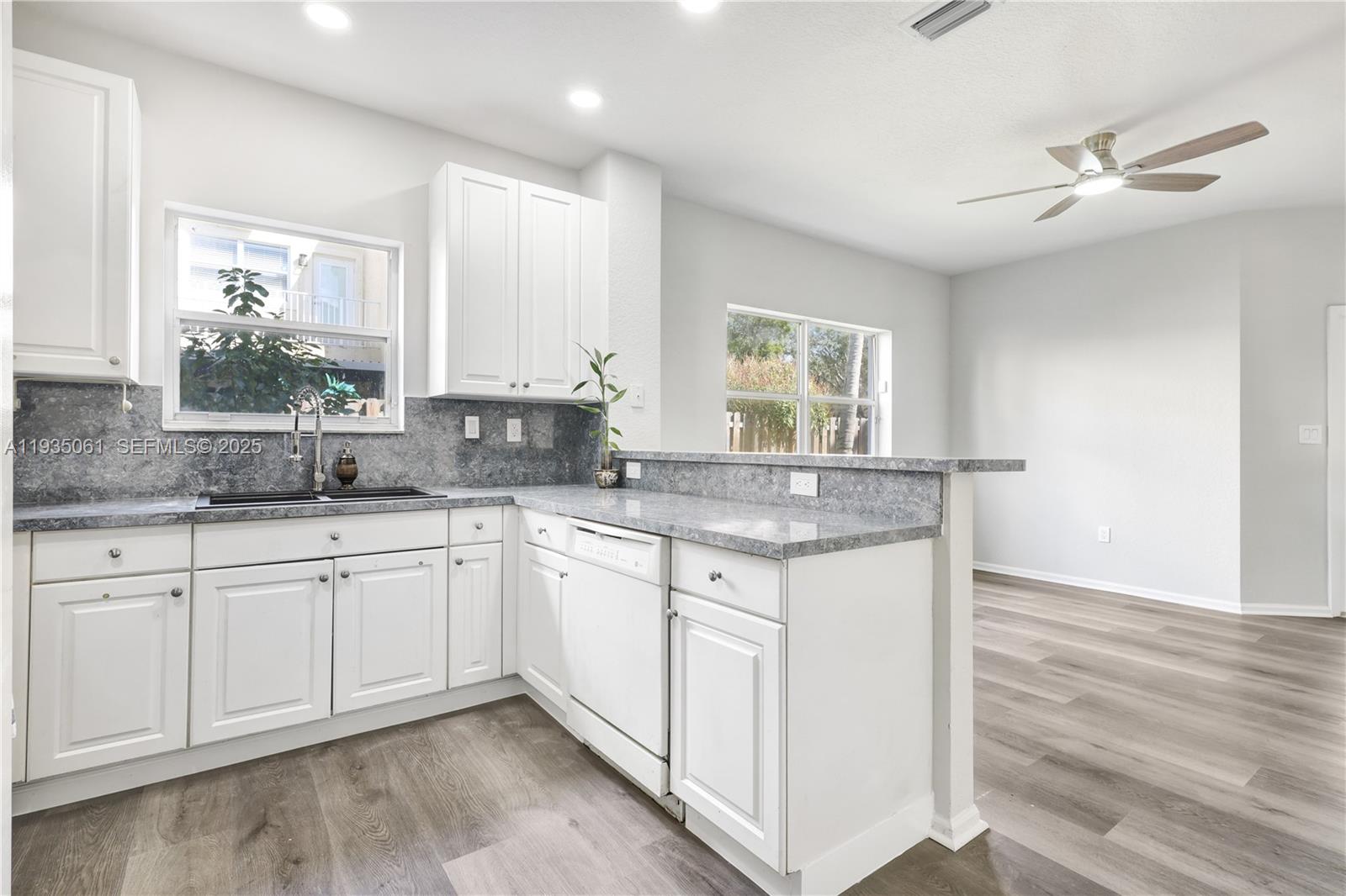 WALNUT CREEK REPLAT NO 1 - Residential