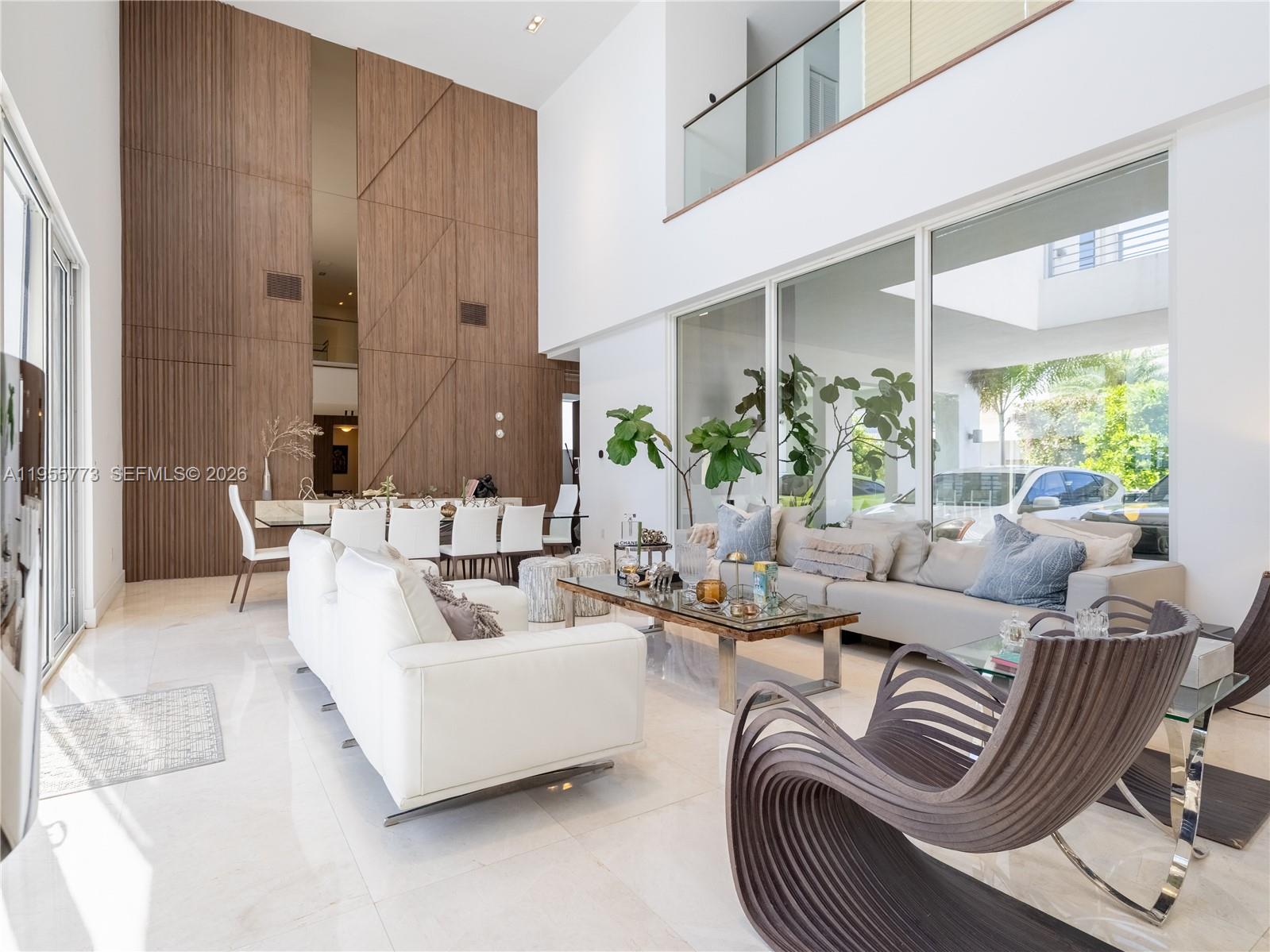 DORAL COMMONS RESIDENTIAL - Residential Lease