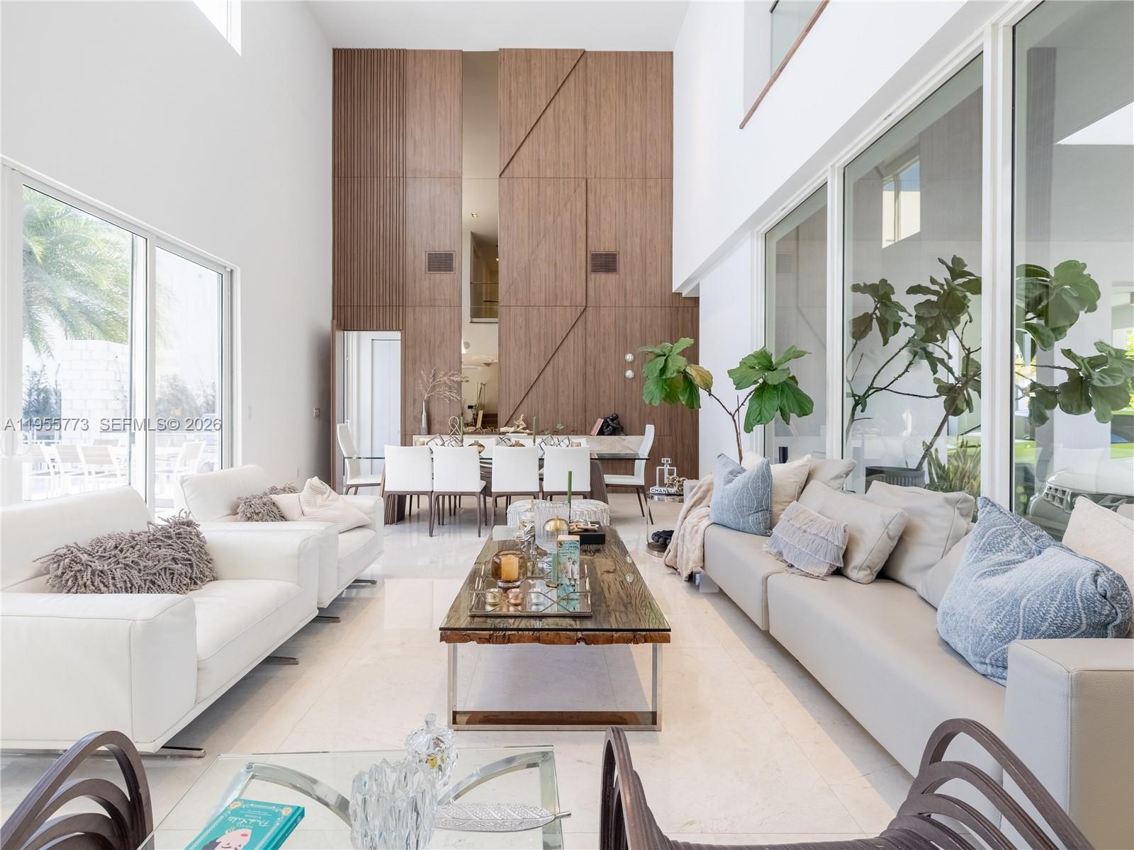 DORAL COMMONS RESIDENTIAL - Residential Lease