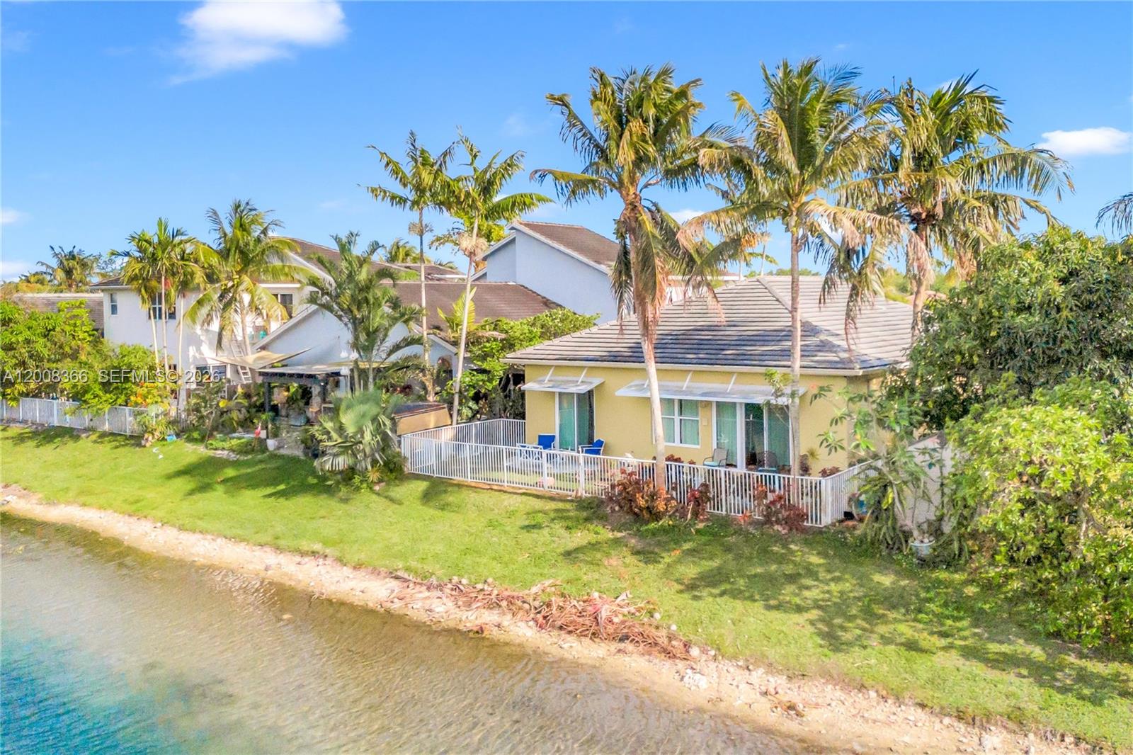 ANTIGUA AT OASIS - Residential