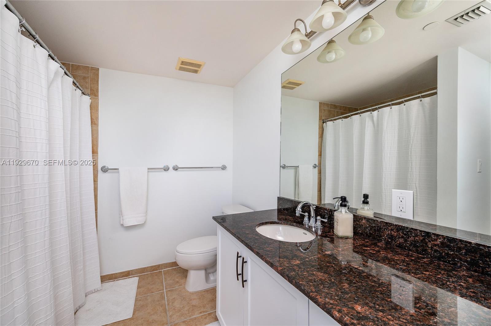 TOSCANO CONDO - Residential