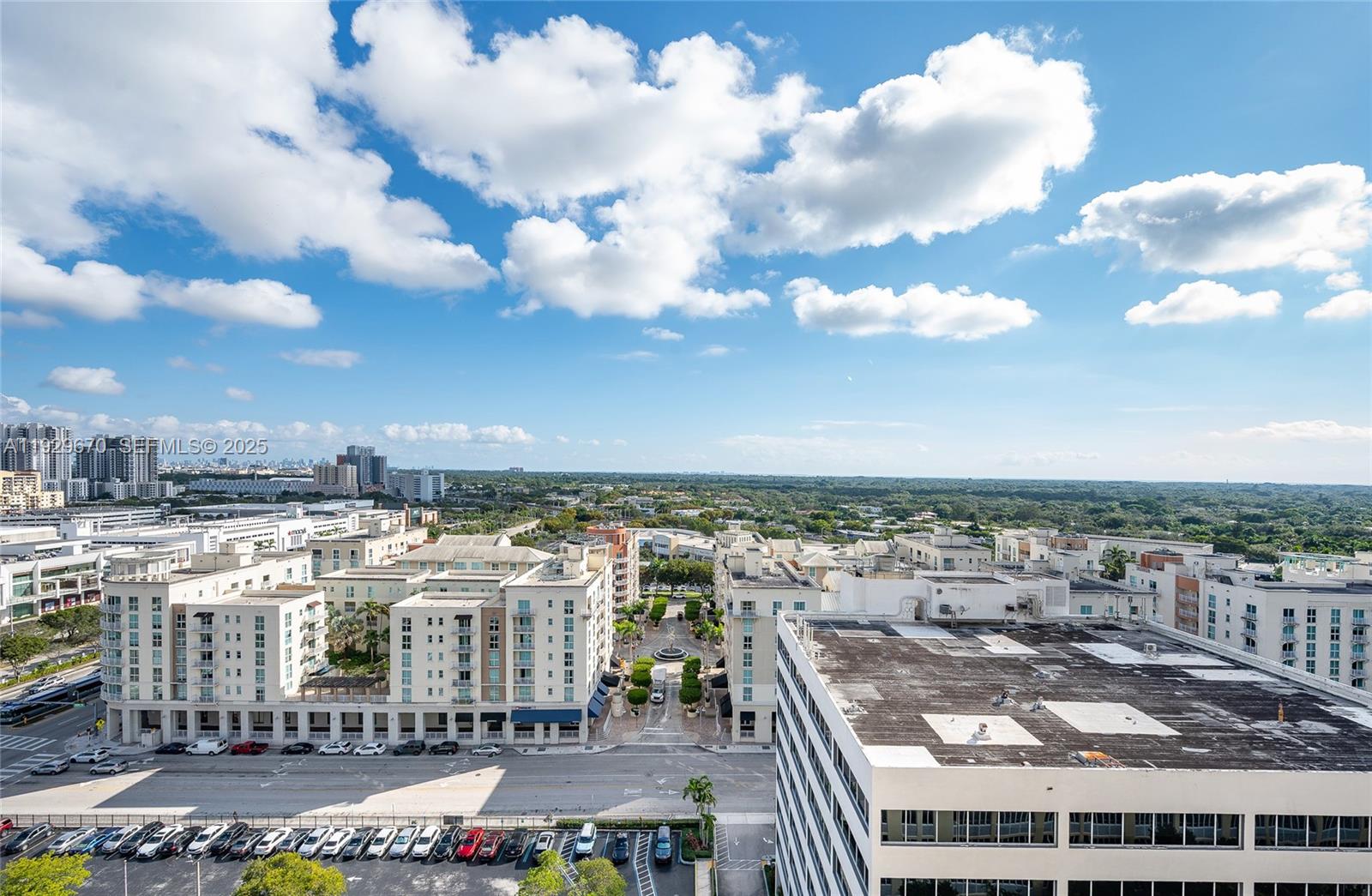 TOSCANO CONDO - Residential