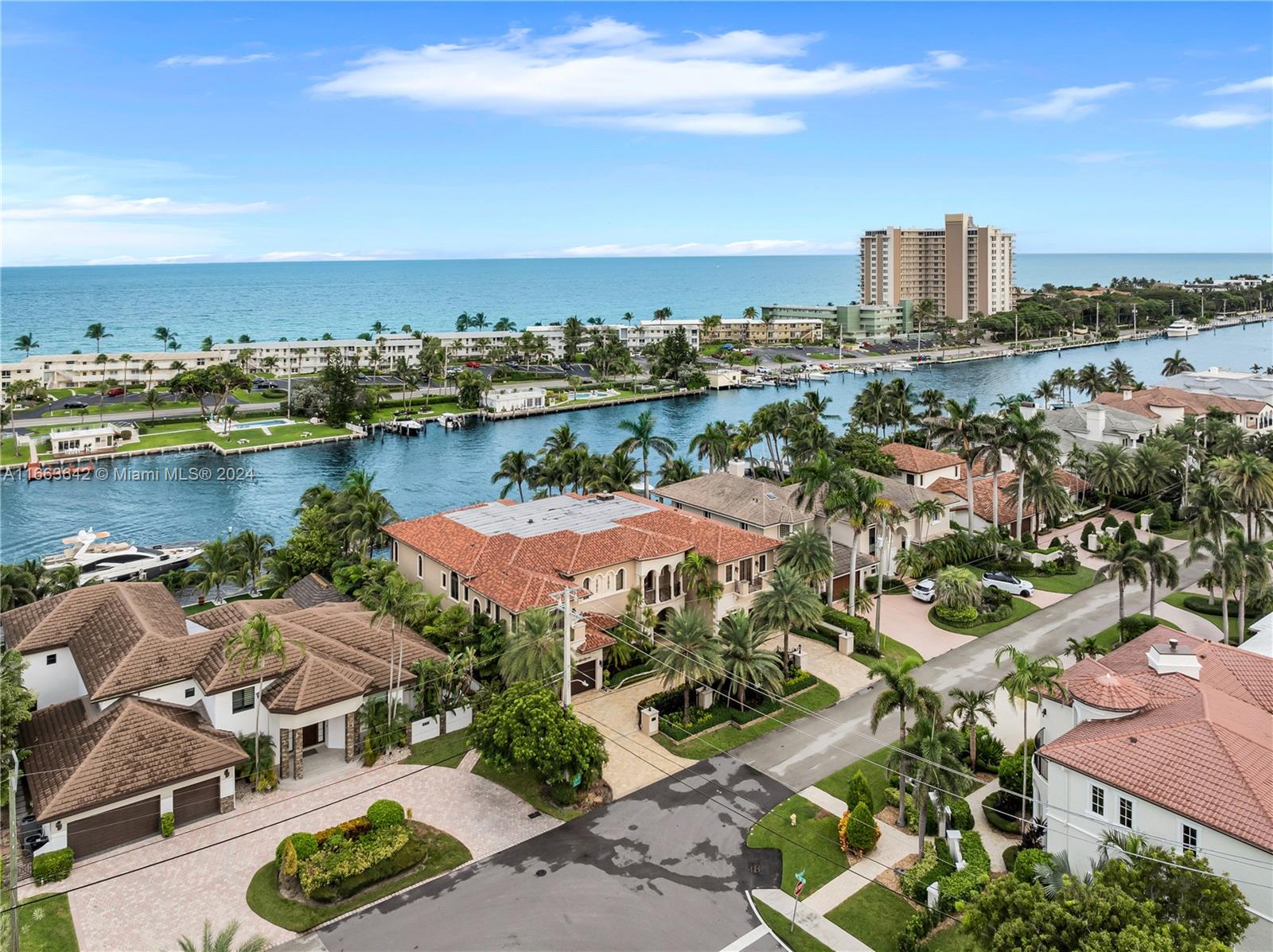 VENETIAN ISLES 1ST SEC - Residential