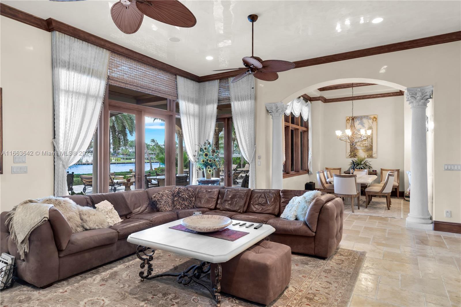 VENETIAN ISLES 1ST SEC - Residential