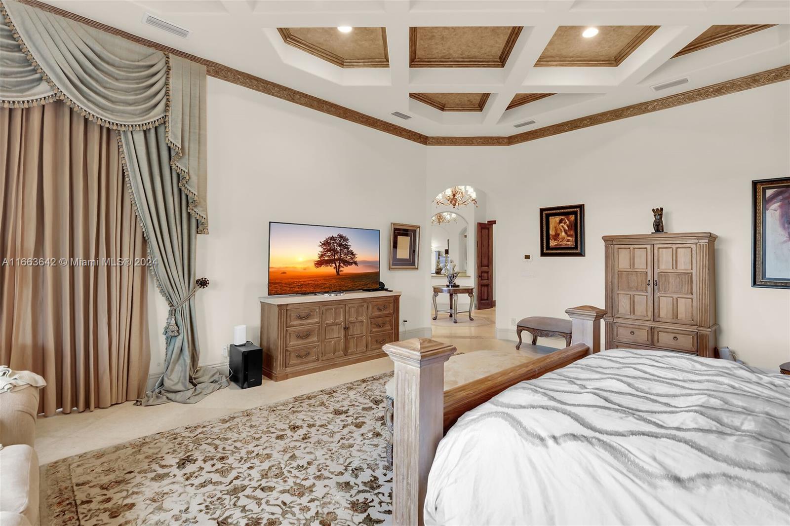 VENETIAN ISLES 1ST SEC - Residential