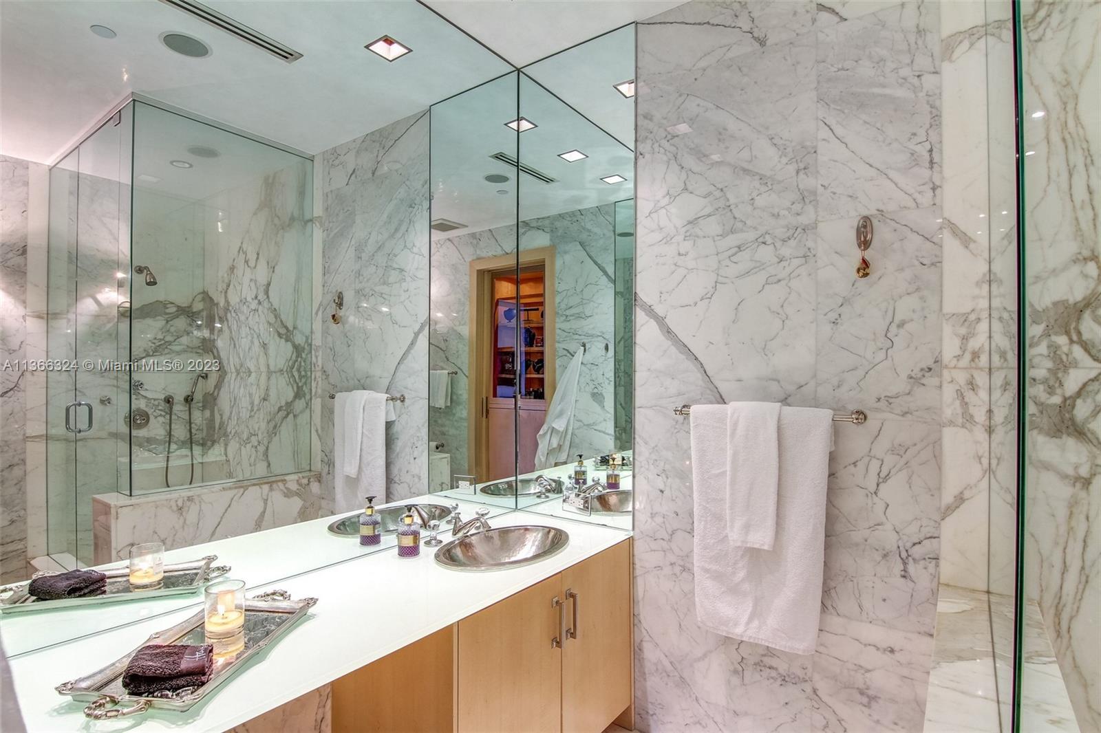 PALAZZO DEL MARE AT FISHE - Residential