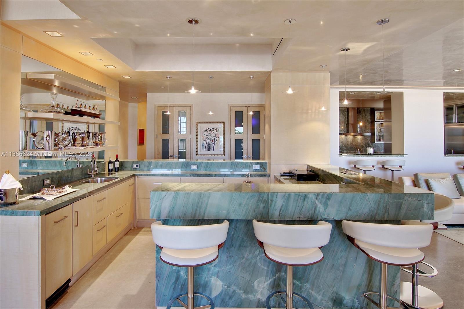 PALAZZO DEL MARE AT FISHE - Residential