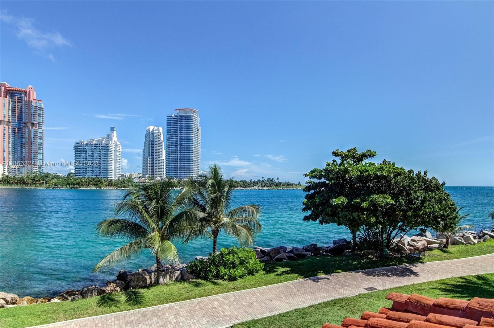 PALAZZO DEL MARE AT FISHE - Residential