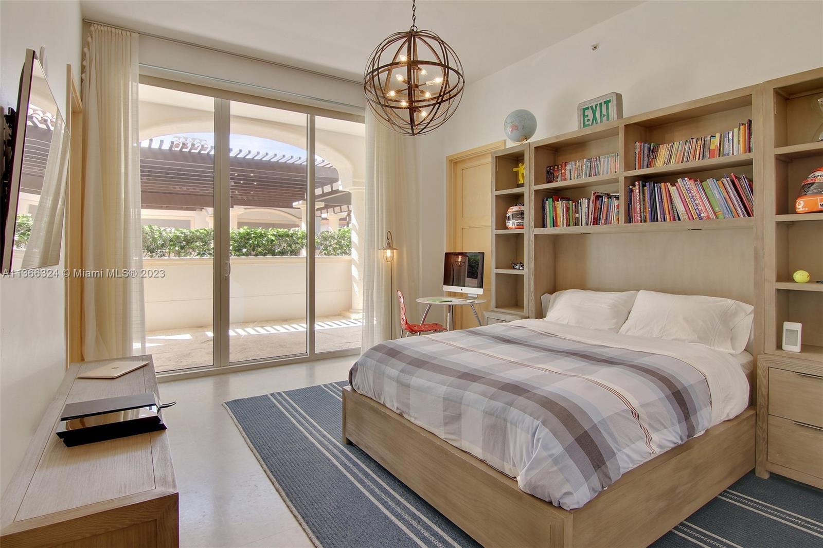 PALAZZO DEL MARE AT FISHE - Residential