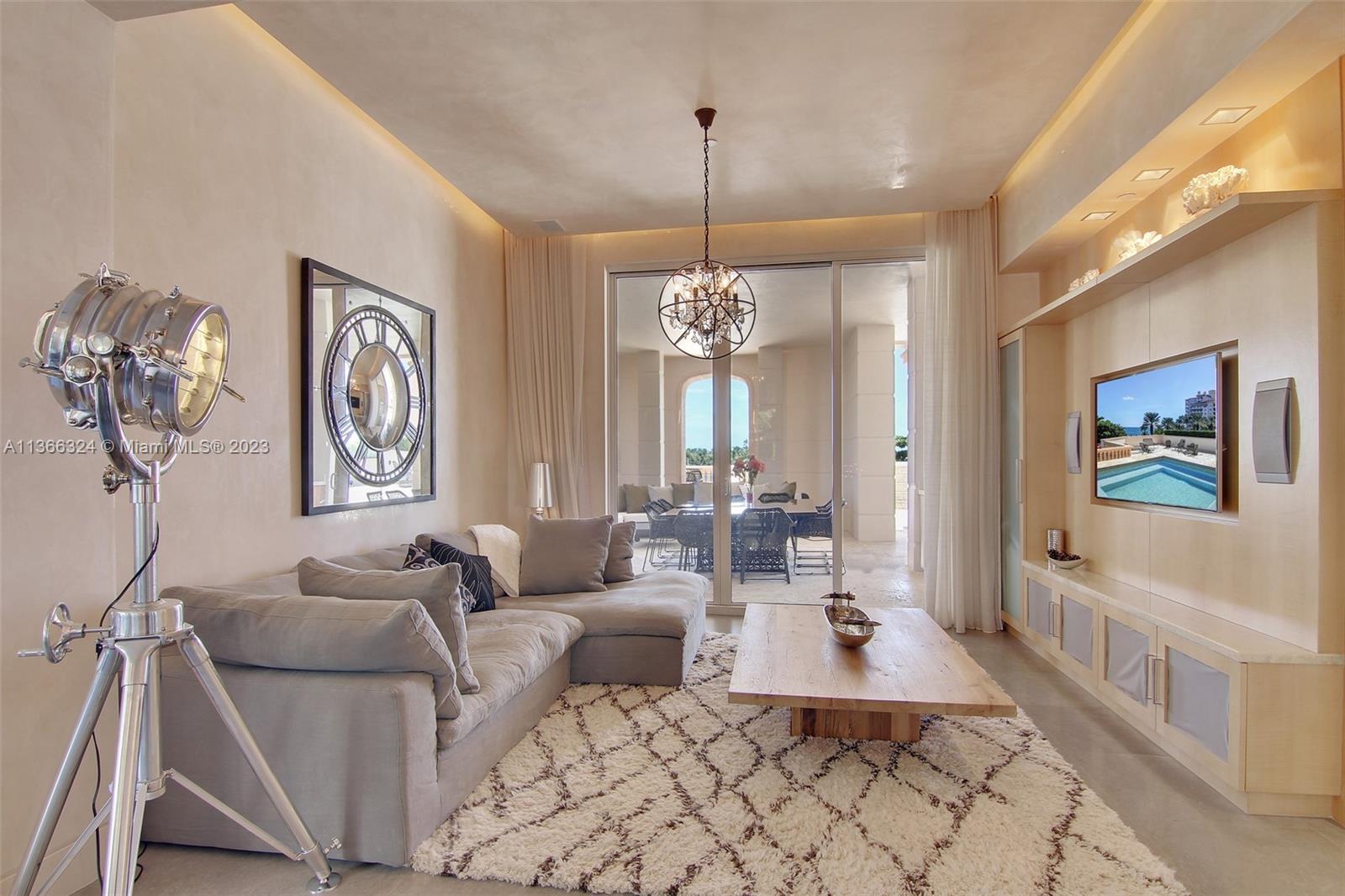 PALAZZO DEL MARE AT FISHE - Residential