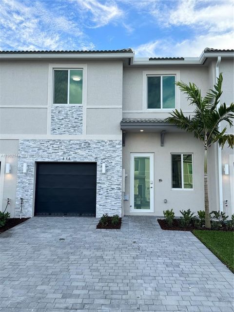 656 SE 14th Ct 0 Homestead FL 33034