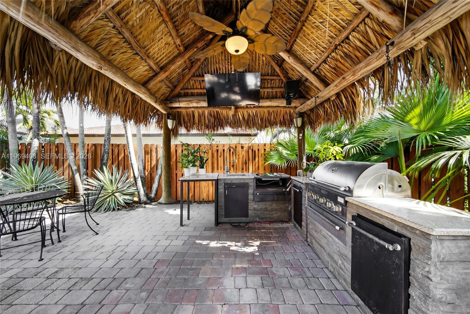 FANTASY REEF - Residential