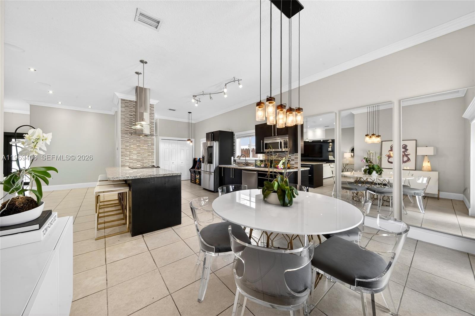 FANTASY REEF - Residential