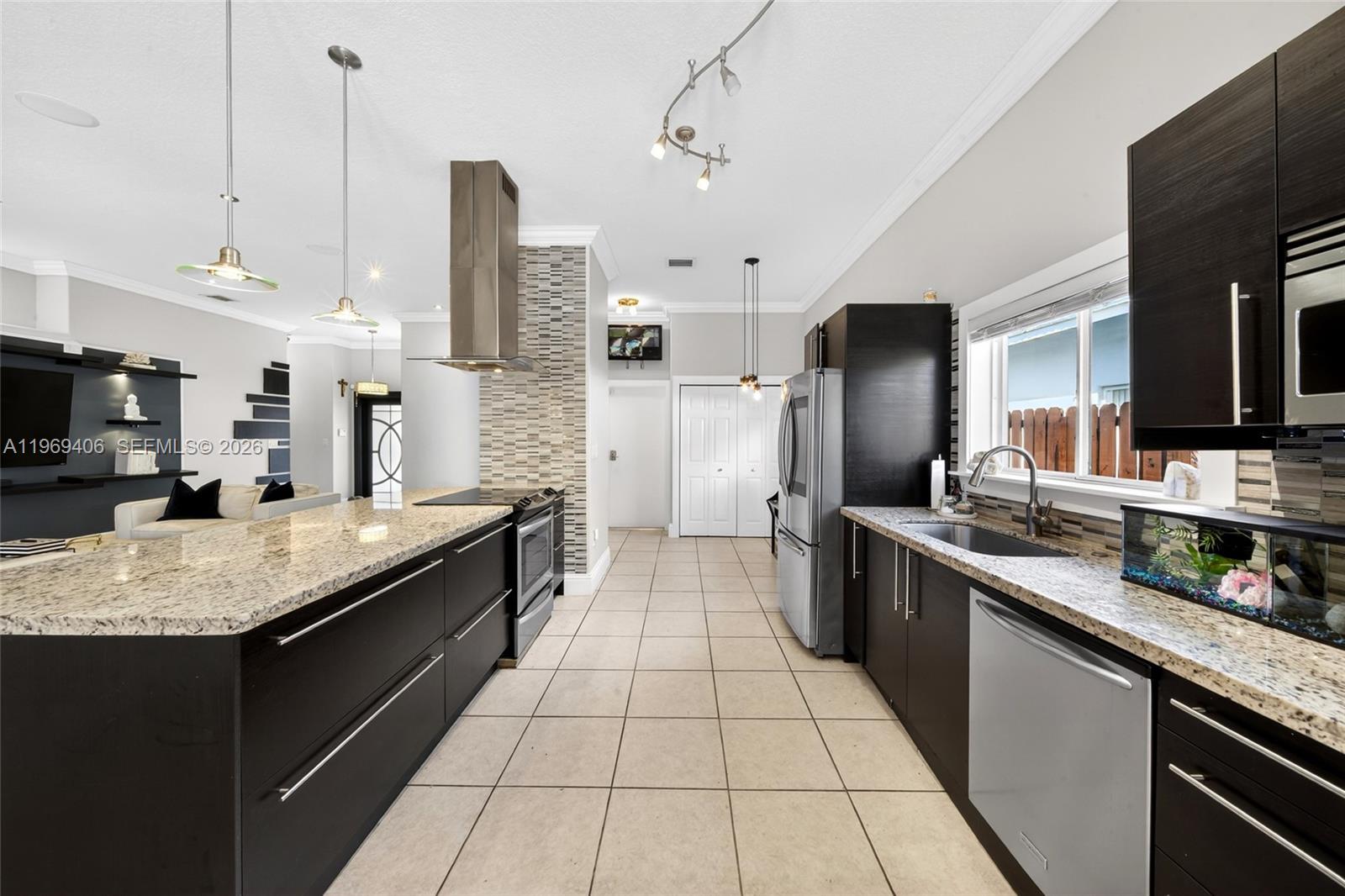 FANTASY REEF - Residential