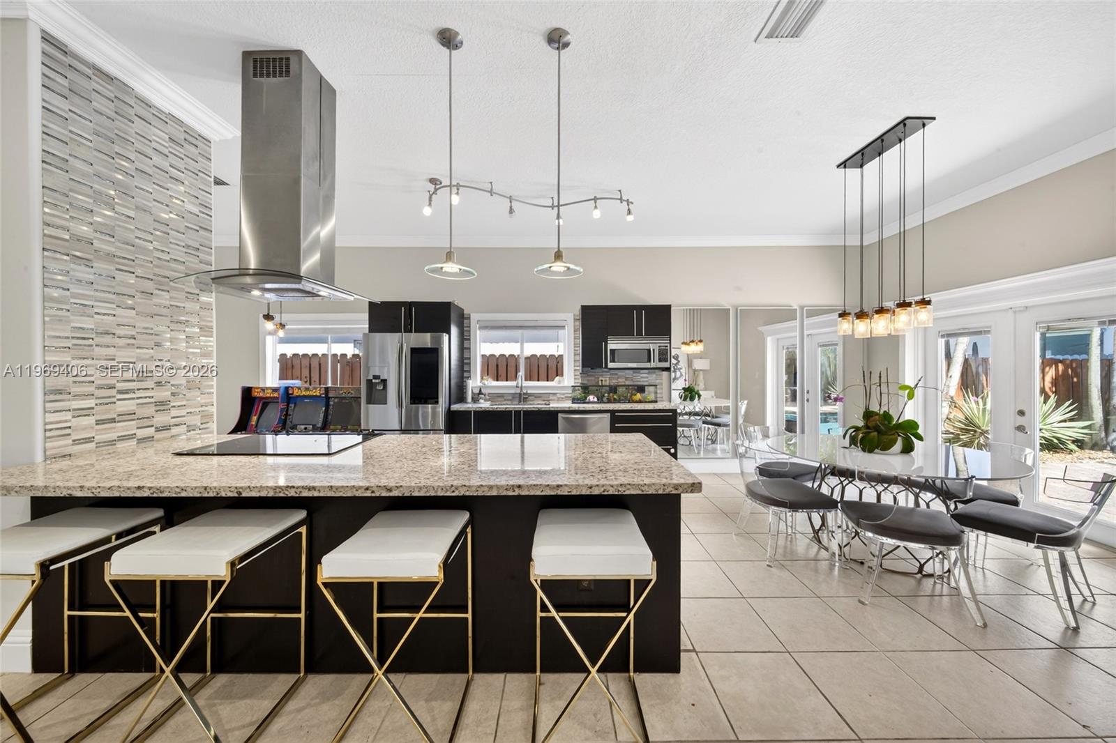 FANTASY REEF - Residential