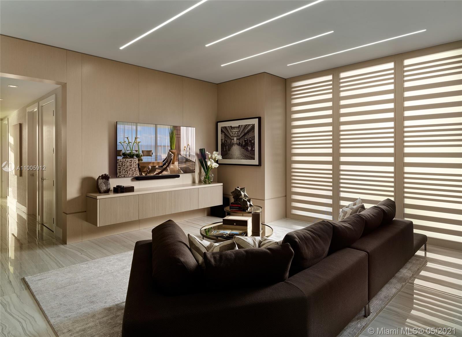 Turnberry Ocean Club - Residential