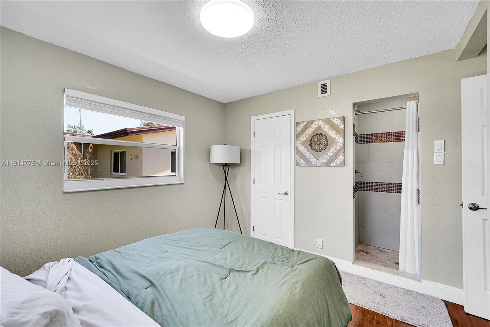 MAINLANDS OF TAMARAC LAKE - Residential