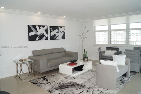 2801 NE 183rd St 1916W Aventura FL 33160