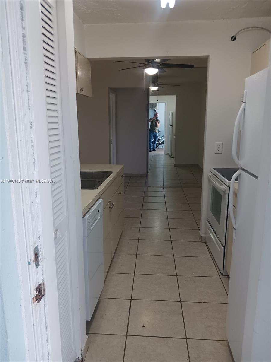 FAIRMONT HOUSE INC - CO-O - Residential