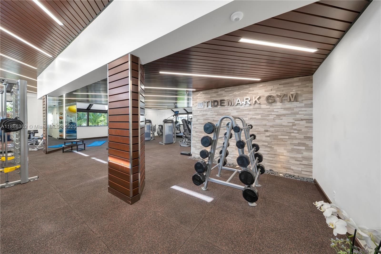 KEY COLONY NO 1 - Residential Lease