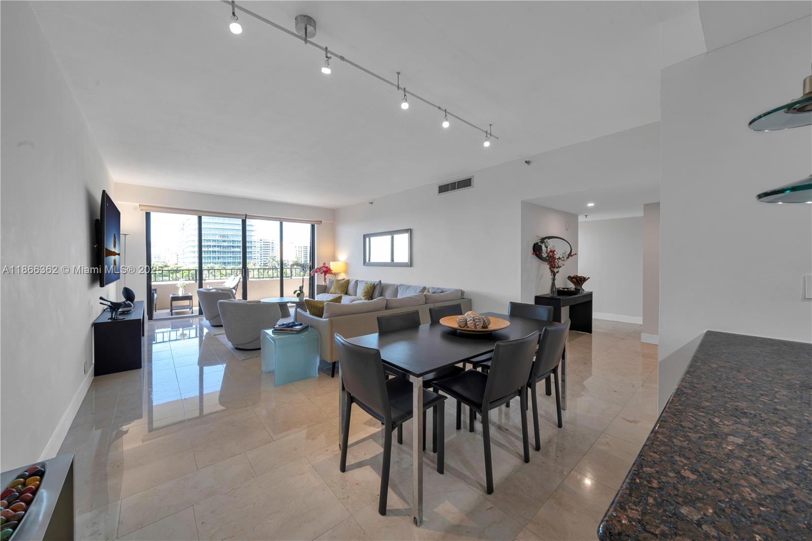 KEY COLONY NO 1 - Residential Lease