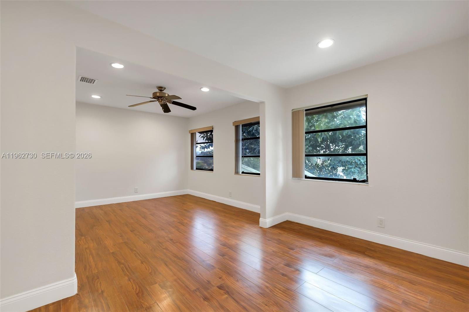 WOODS OF ROLLING HILLS - Residential