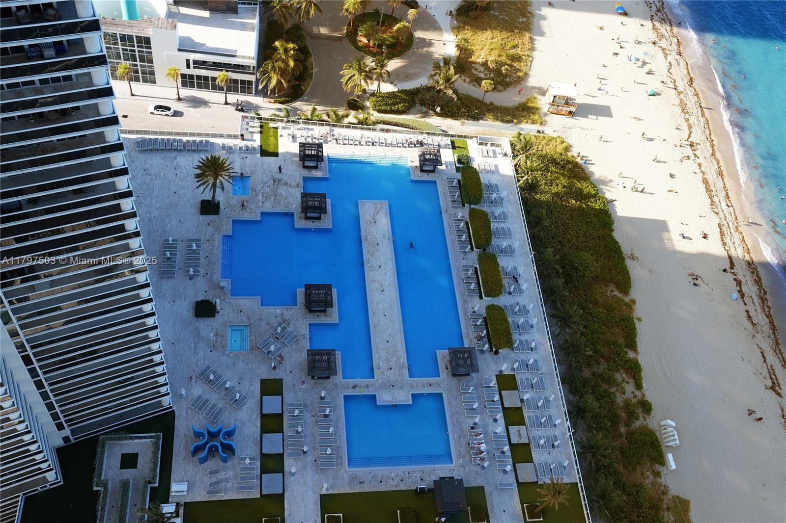 BEACH CLUB TWO CONDO - Residential Lease