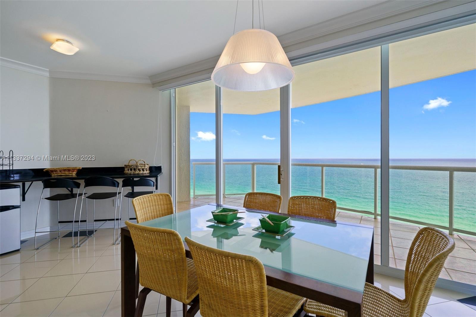 MILLENNIUM CONDO - Residential