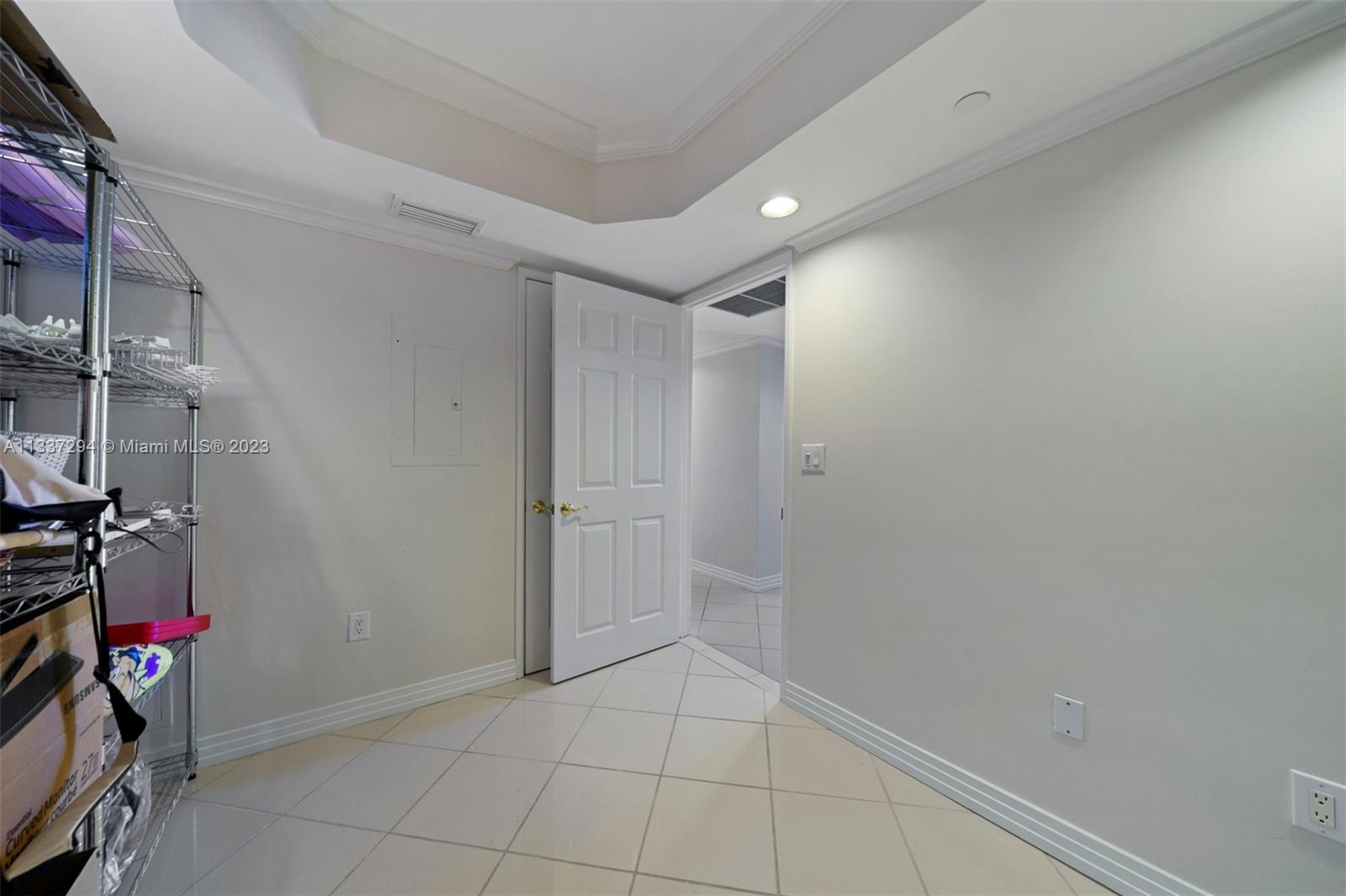 MILLENNIUM CONDO - Residential