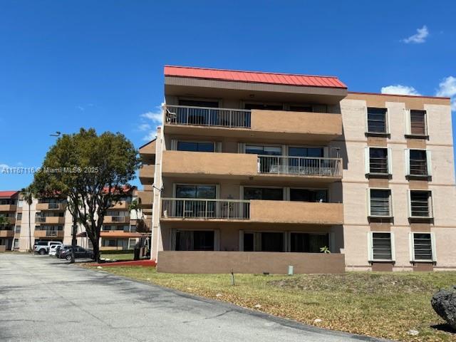 MILLER GARDENS CONDO - Residential