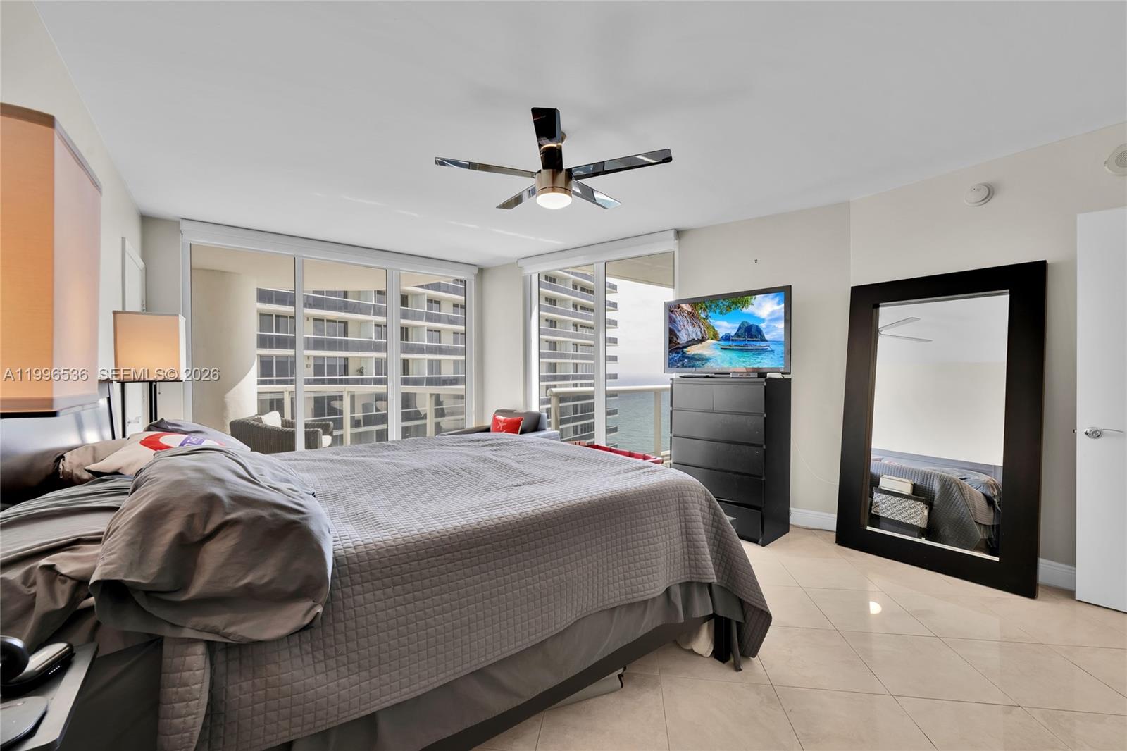 BEACH CLUB CONDO - Residential Lease