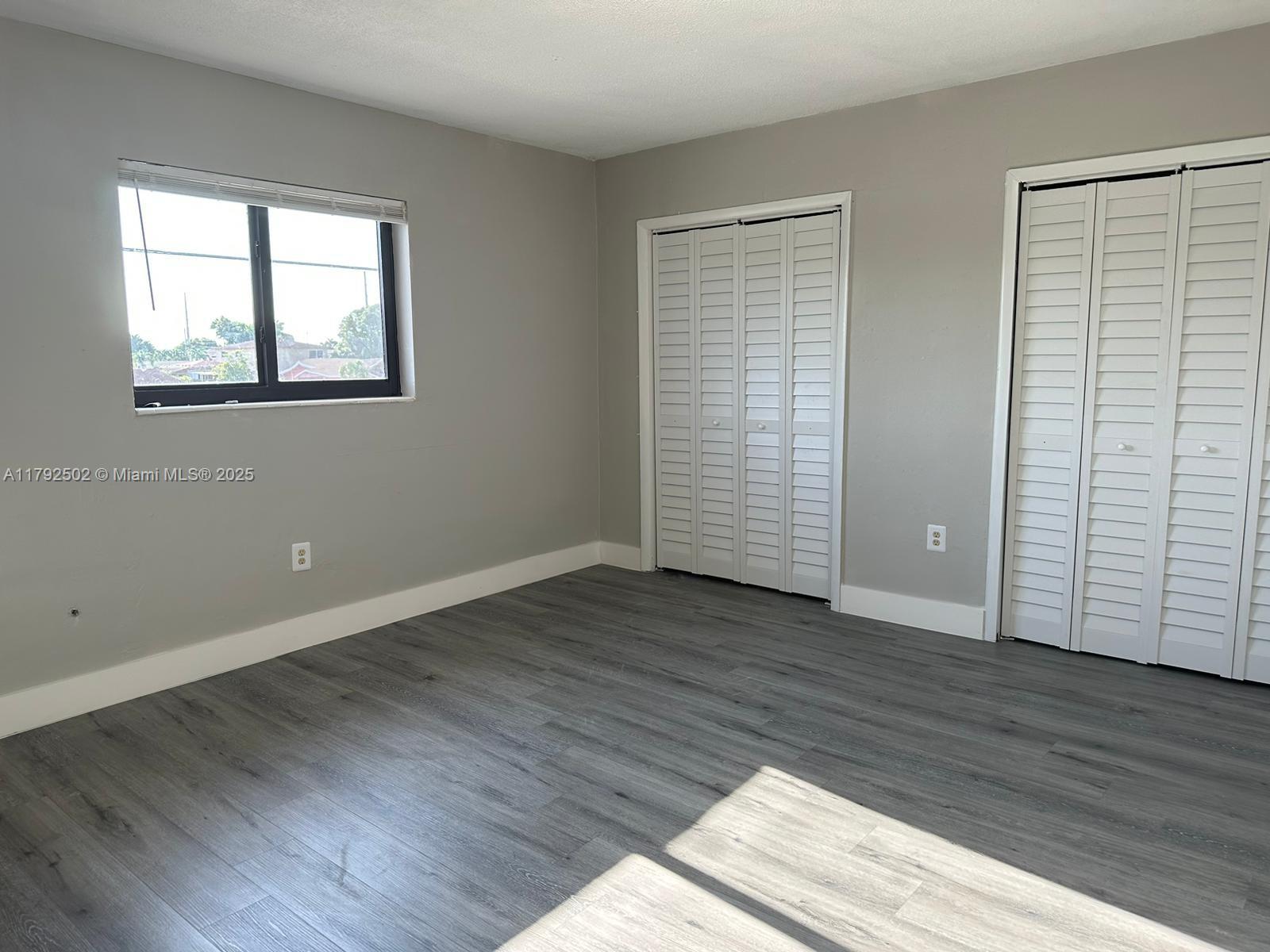 805 W 30th St 20