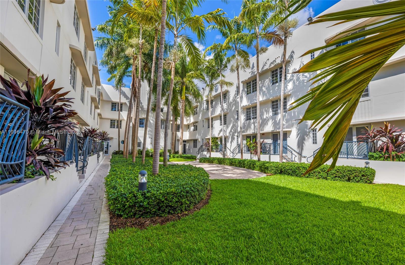 ARTECITY GOVERNOR CONDO - Residential Lease