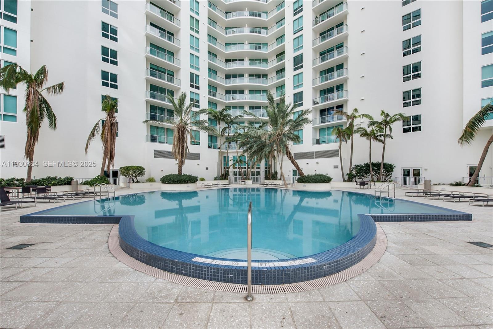 MET 1 CONDO - Residential Lease