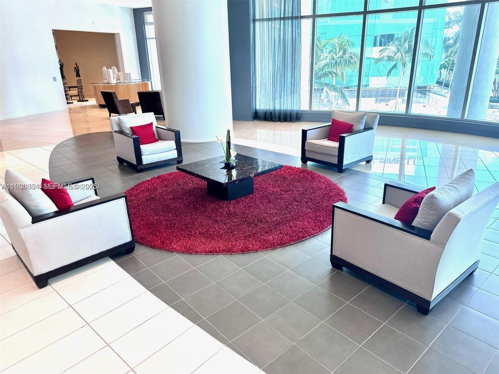 MET 1 CONDO - Residential Lease