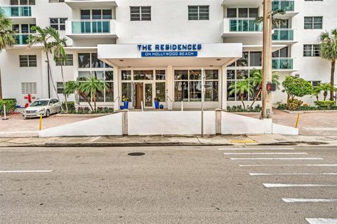 Photo of 3000 S Ocean Dr #1210, Hollywood, FL 33019 (MLS # A11854444)