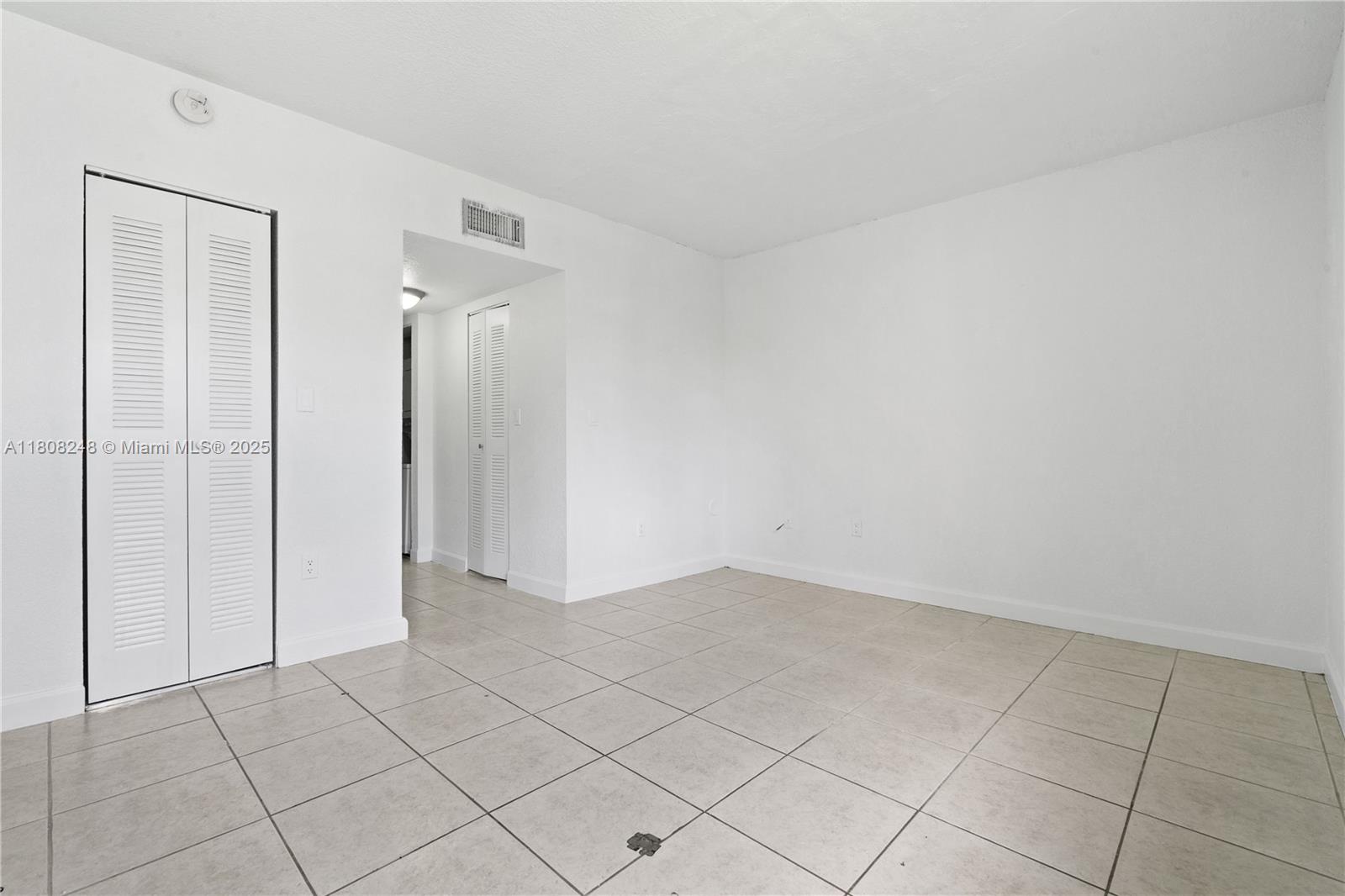 THE BERKELEY CONDO - Residential