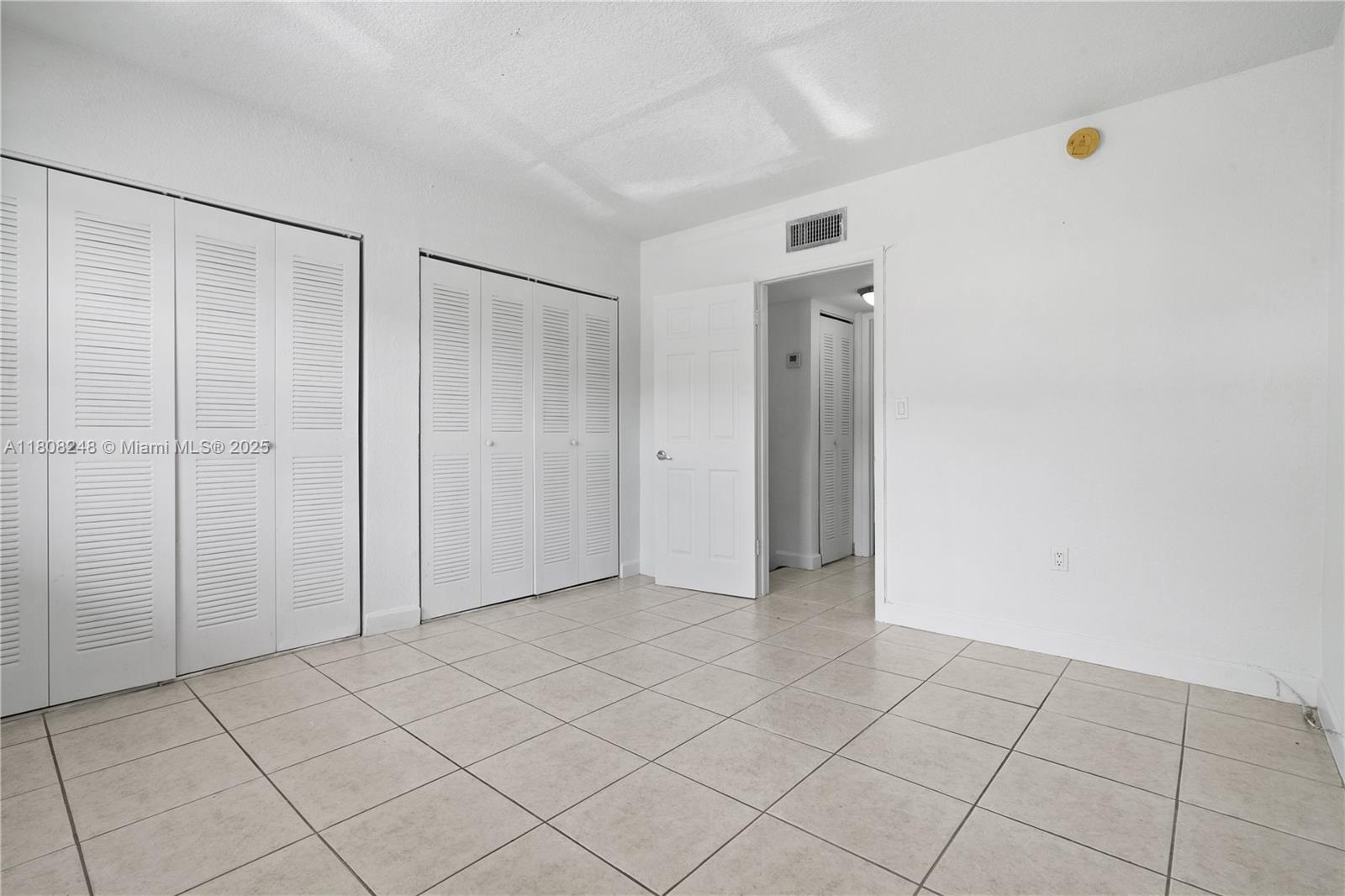 THE BERKELEY CONDO - Residential