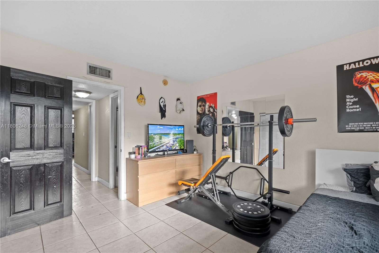 THE BERKELEY CONDO - Residential