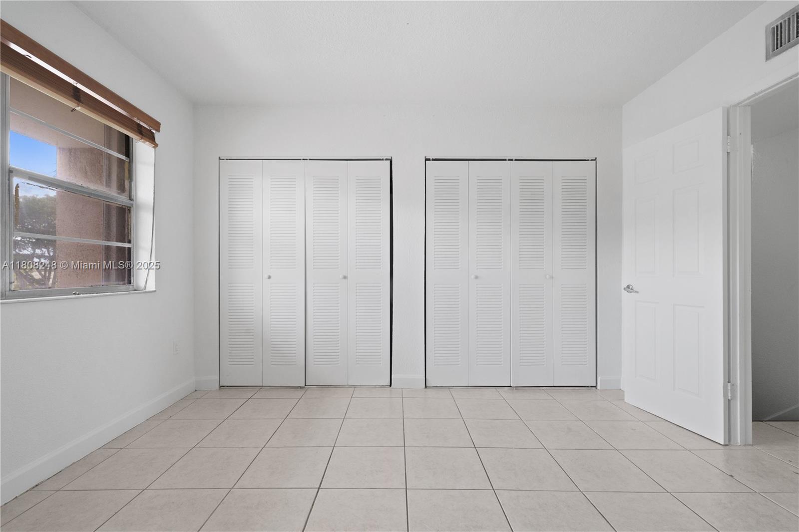 THE BERKELEY CONDO - Residential