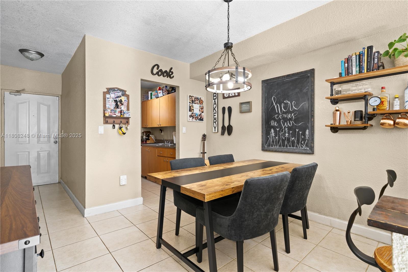 THE BERKELEY CONDO - Residential