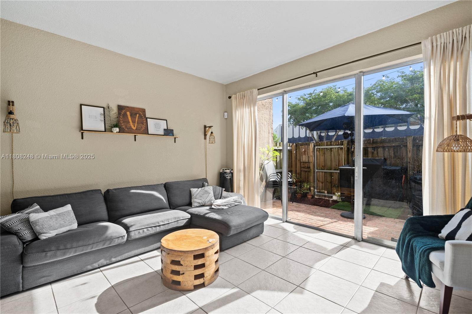 THE BERKELEY CONDO - Residential
