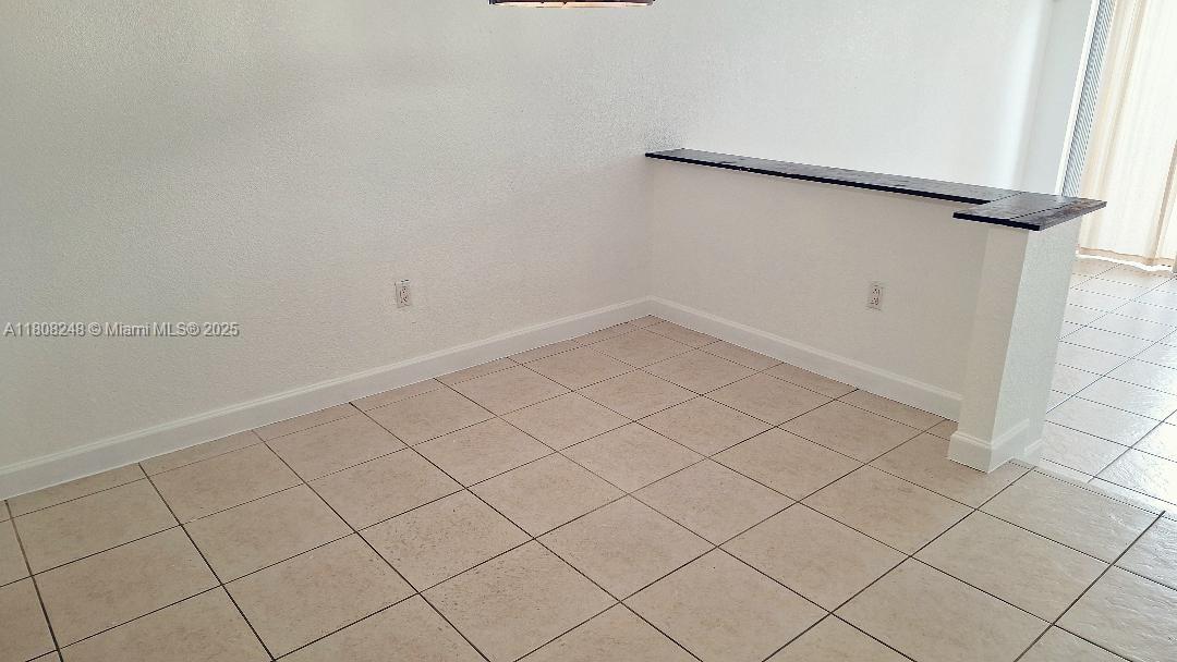 THE BERKELEY CONDO - Residential