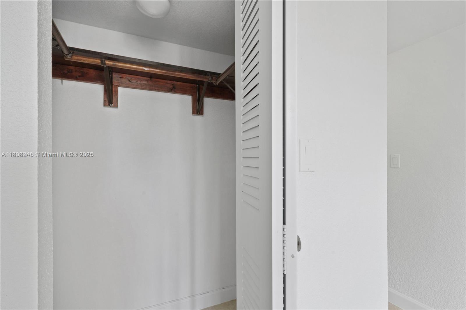 THE BERKELEY CONDO - Residential