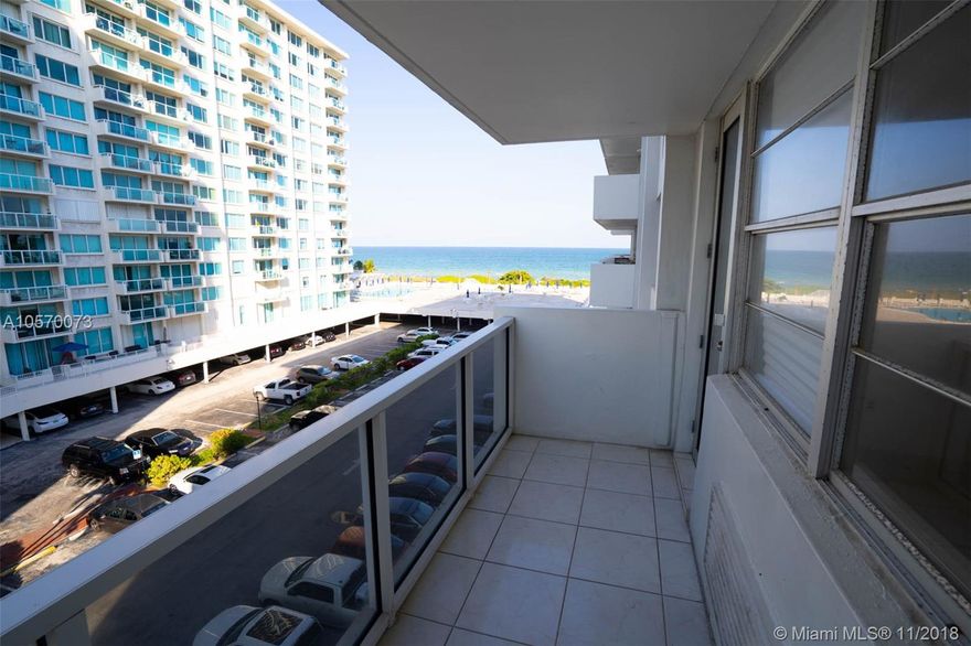 Charming ocean front unit with ocean and sunset views. Spacious 1 bedroom2 bathroom floor plan with open kitchen. Master bedroom complete with Large Master Bath, separate full bathroom room for guests. Excellent opportunity to live on the beach on Millionaire's Row 5-10 minutes from shops and restaurants. Steps from the beach.